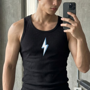Chris Bumstead Tank Tops - Don't Be A Skinny B*tch Tank Top photo review
