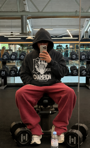 Chris Bumstead Hoodies – Chris Bumstead 6 Peat Champion 2024 Pullover Hoodie photo review